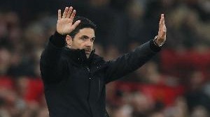 阿森纳近13次面对富勒姆8胜4平1负，但是近3场2平1负